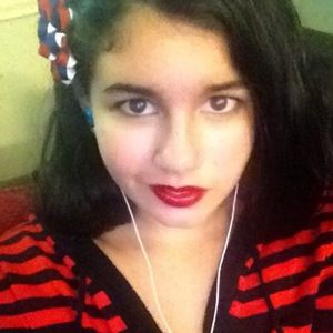 Meet your Posher, Ella